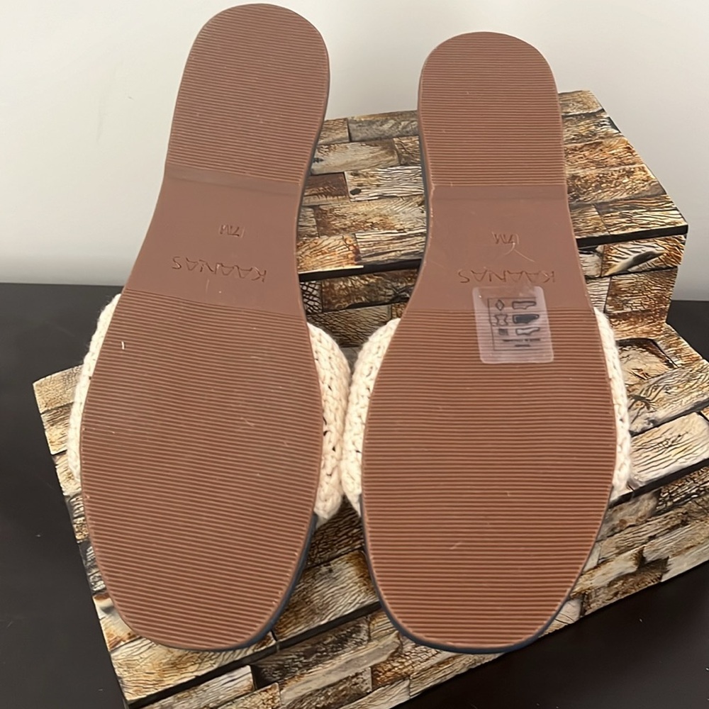 NWT KAANAS Tesia Slide Sandals - Navy - Size 7 - Picture 8 of 10